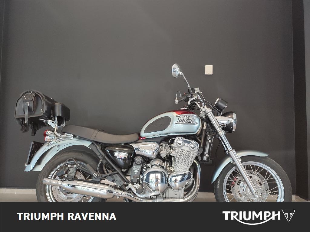 TRIUMPH Thunderbird 900 
