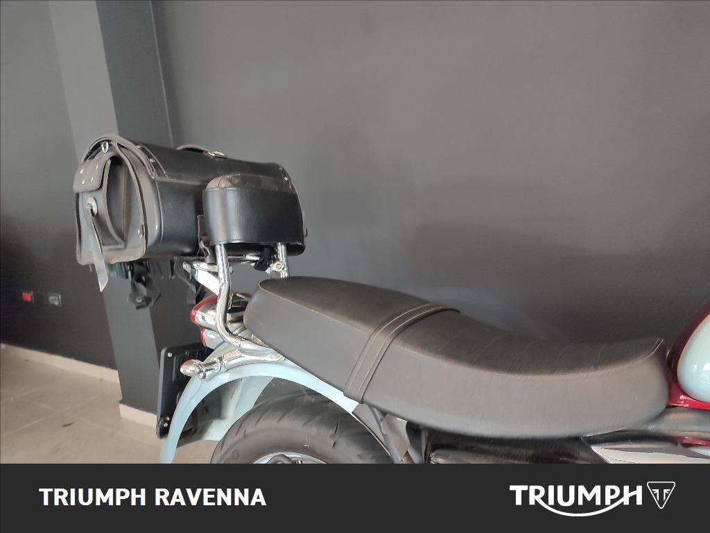 TRIUMPH Thunderbird 900 