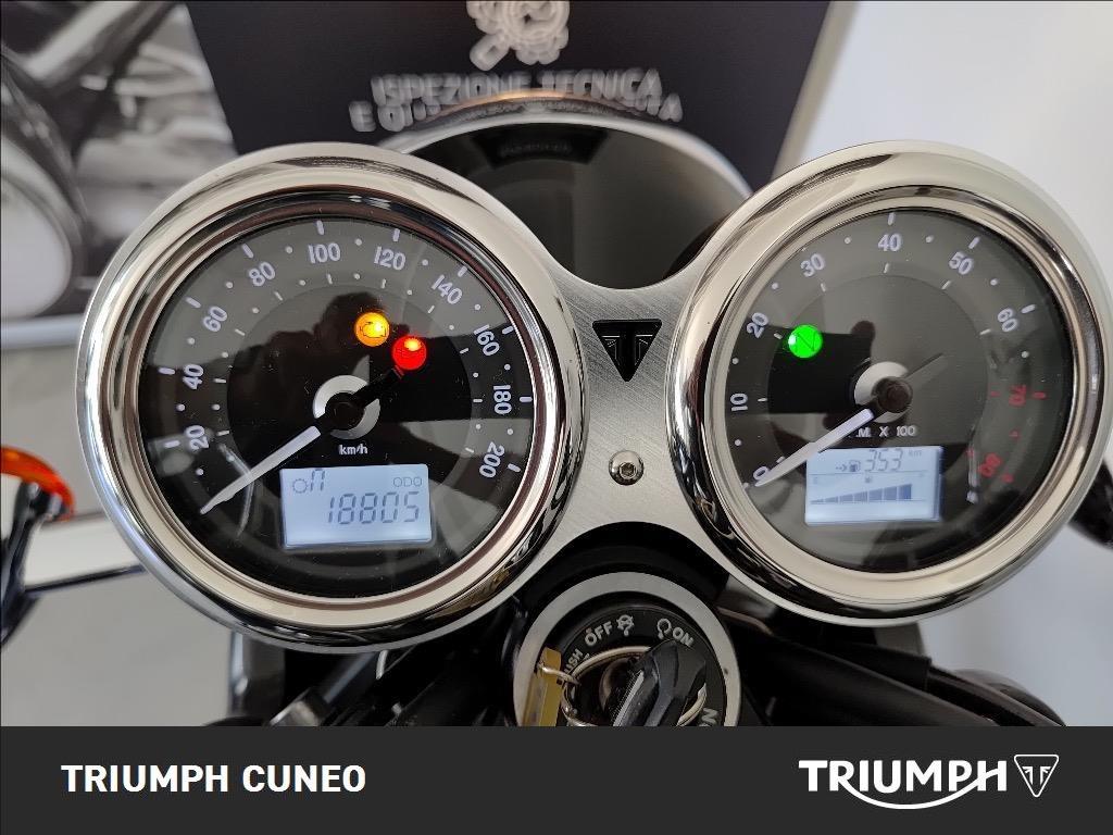 TRIUMPH Bonneville 900 T100 Black