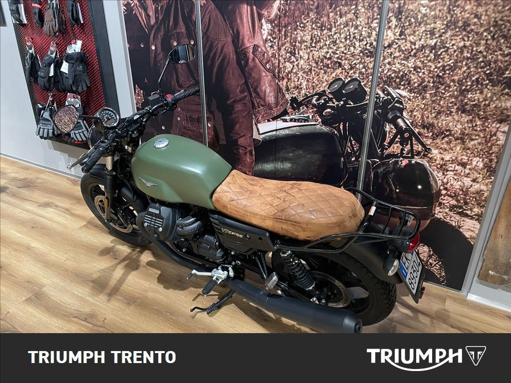 MOTO GUZZI V7 III 750 Stone Abs