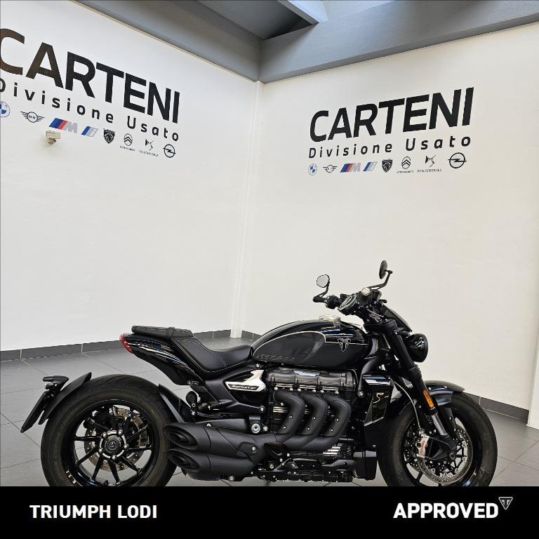 TRIUMPH Rocket III 2500 Storm R