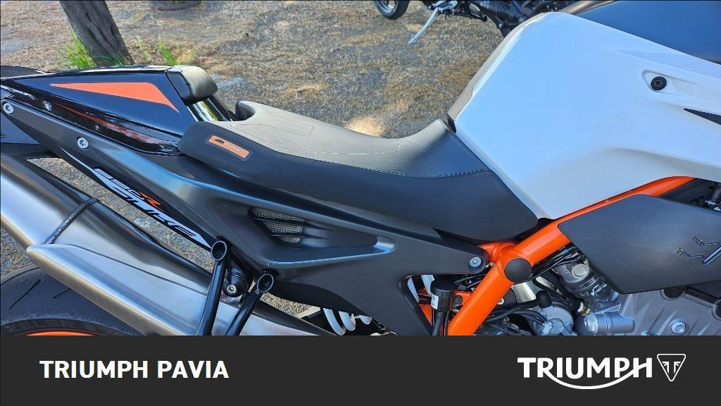KTM 890 Duke R