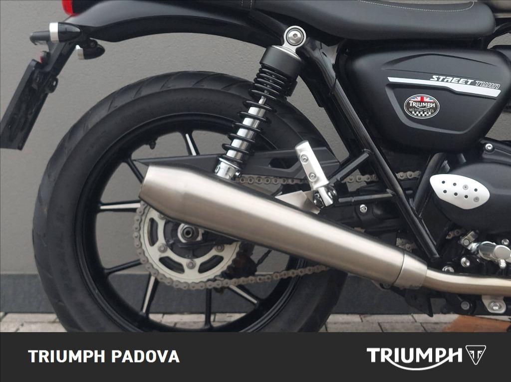 TRIUMPH Street Twin 900 