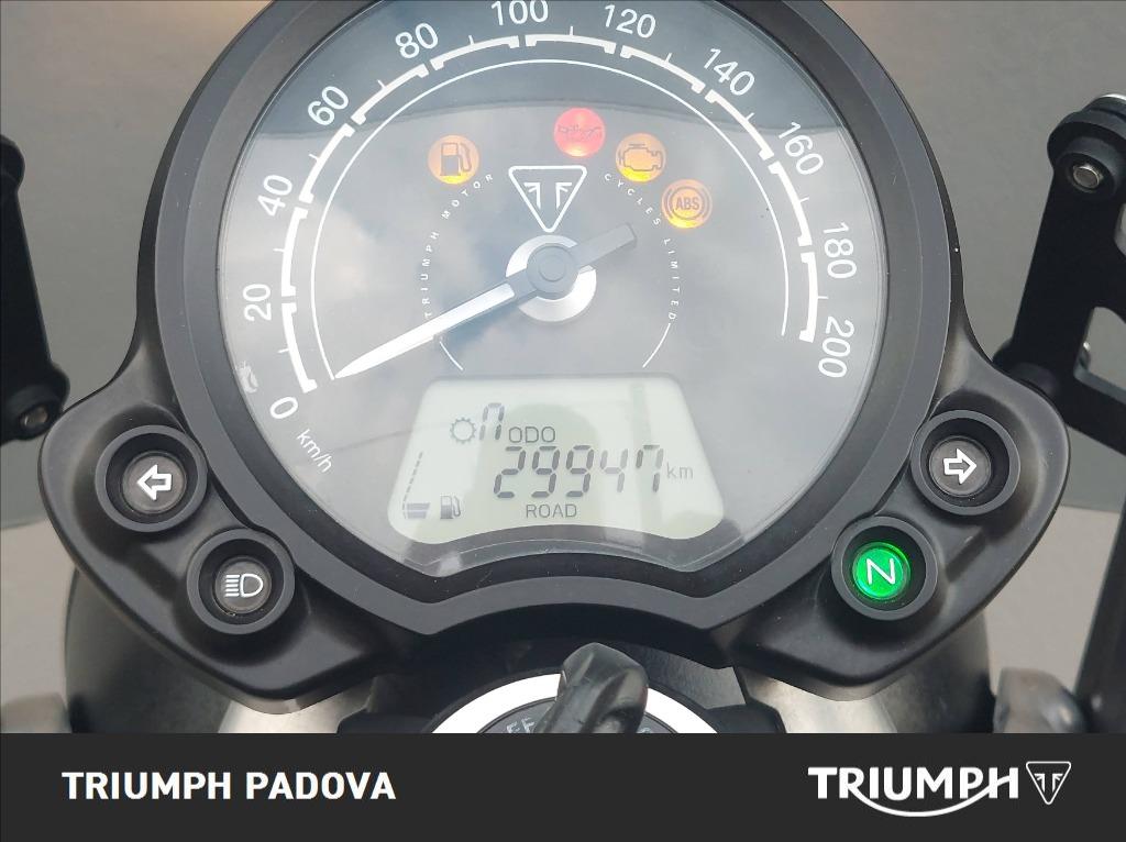 TRIUMPH Street Twin 900 