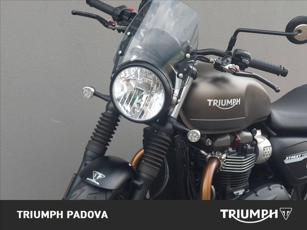 TRIUMPH Street Twin 900 