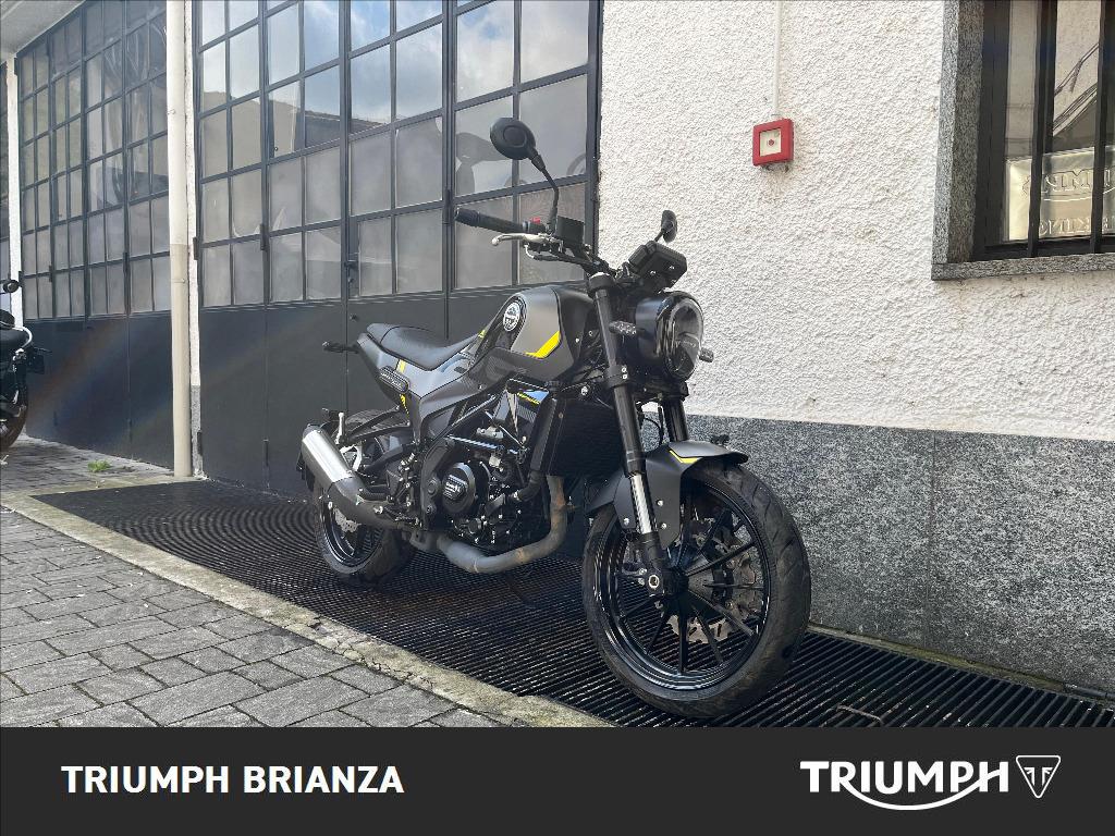 BENELLI Leoncino 250 E5