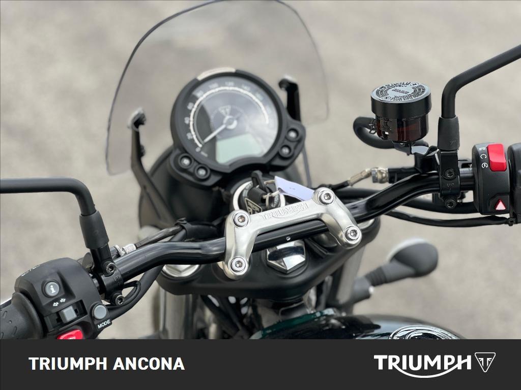 TRIUMPH Speed Twin 900 Stealth Edition Abs