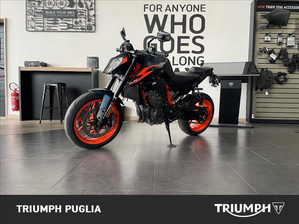 KTM 890 Duke R