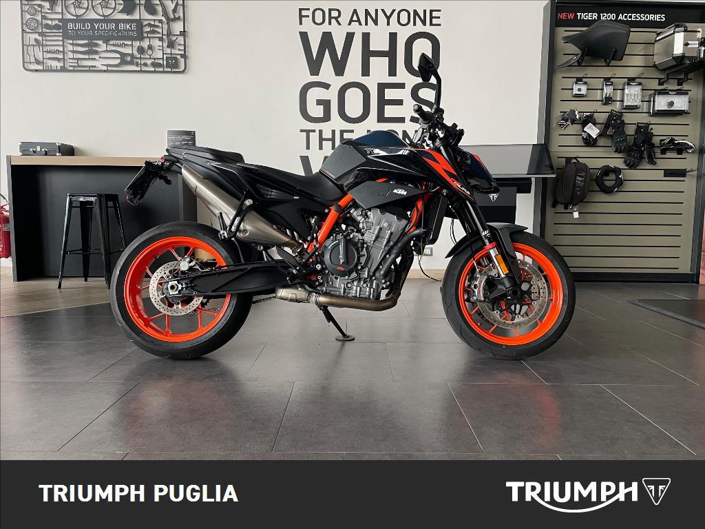 KTM 890 Duke R