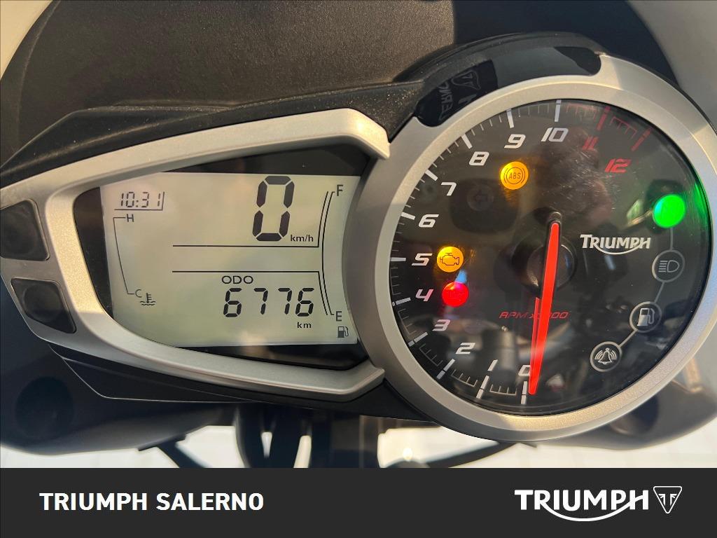 TRIUMPH Speed Triple 1050 