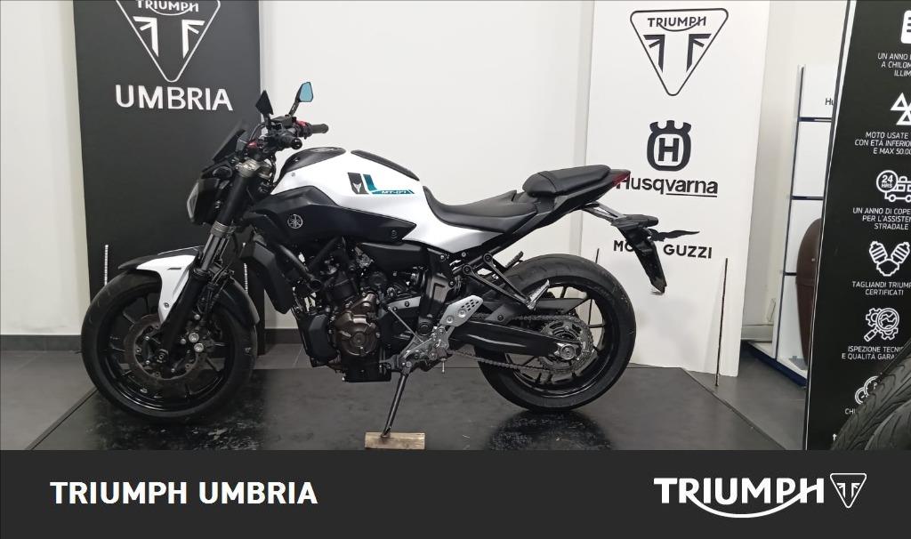 YAMAHA MT-07 690 Abs