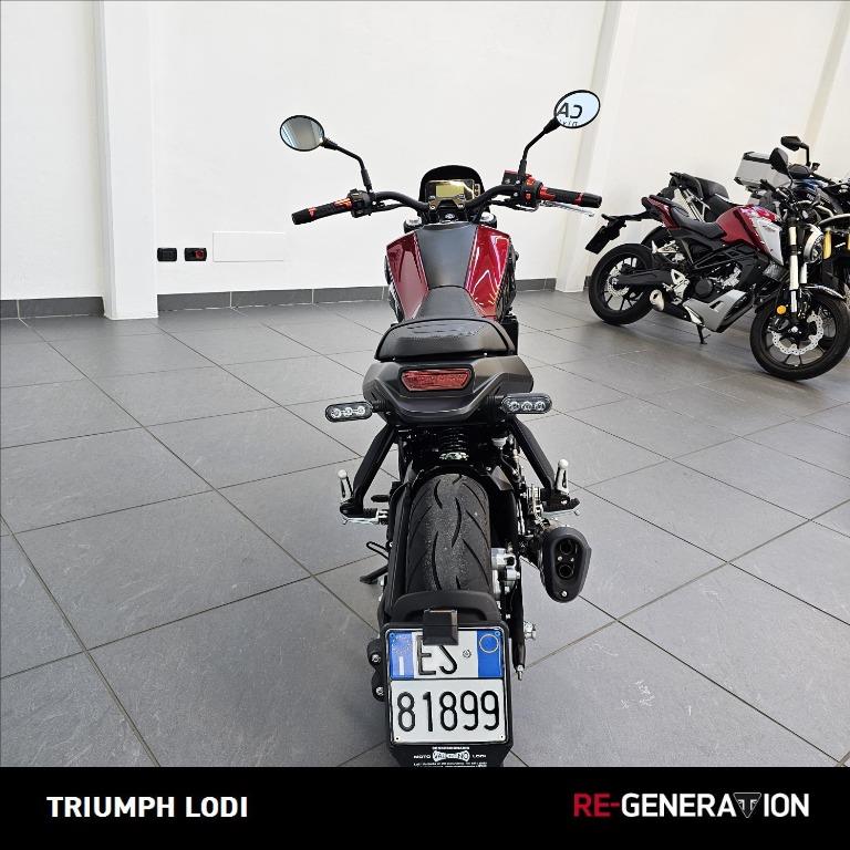 BENELLI Leoncino 250 E4