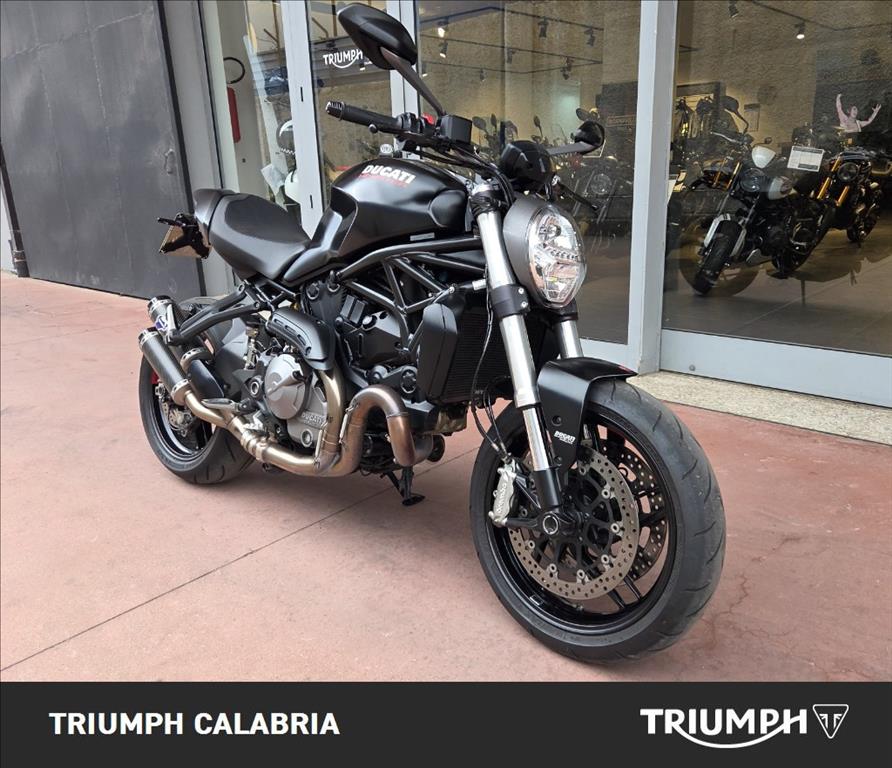 DUCATI Monster 821 Dark