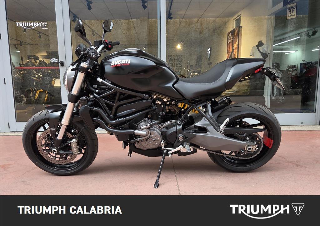 DUCATI Monster 821 Dark