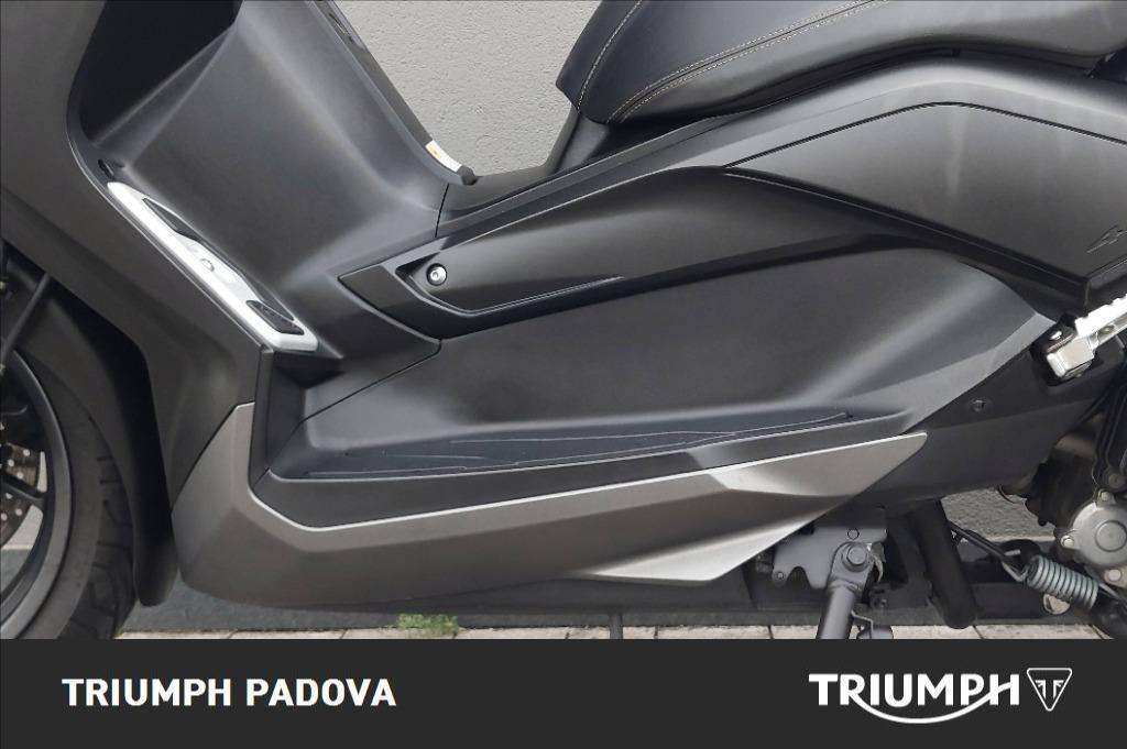 YAMAHA X-Max 400 Abs