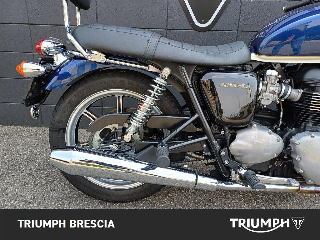 TRIUMPH Bonneville 865 SE