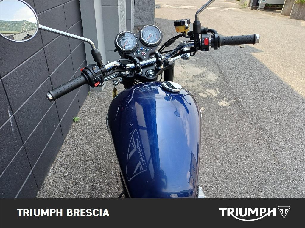 TRIUMPH Bonneville 865 SE