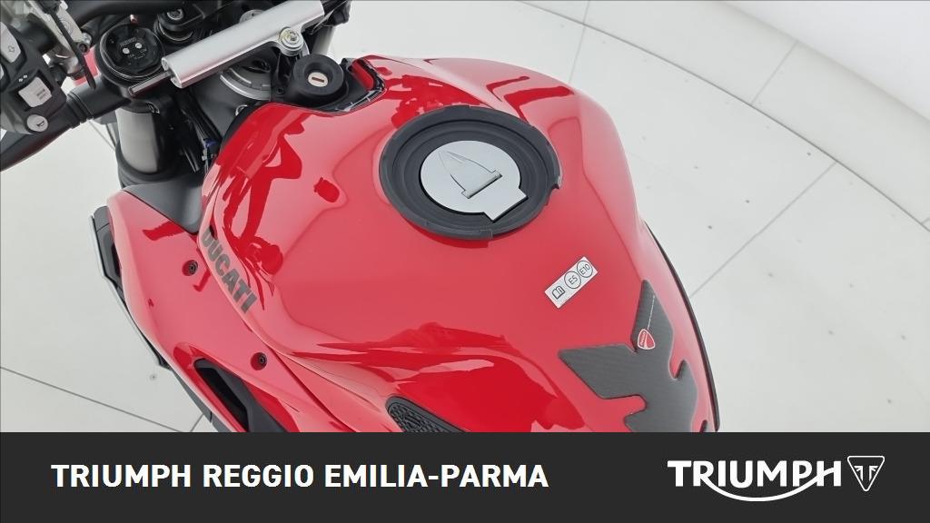 DUCATI Streetfighter V2 955 Red