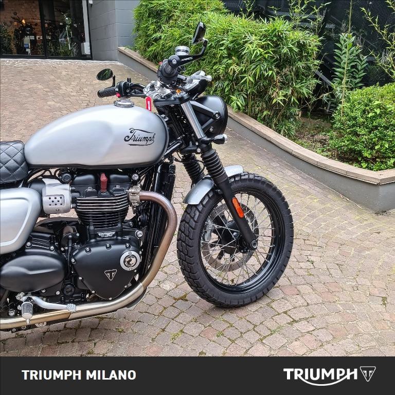 TRIUMPH Street Twin 900 