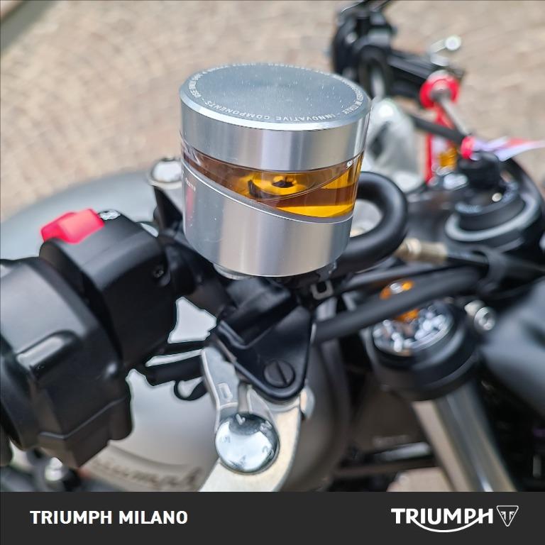 TRIUMPH Street Twin 900 