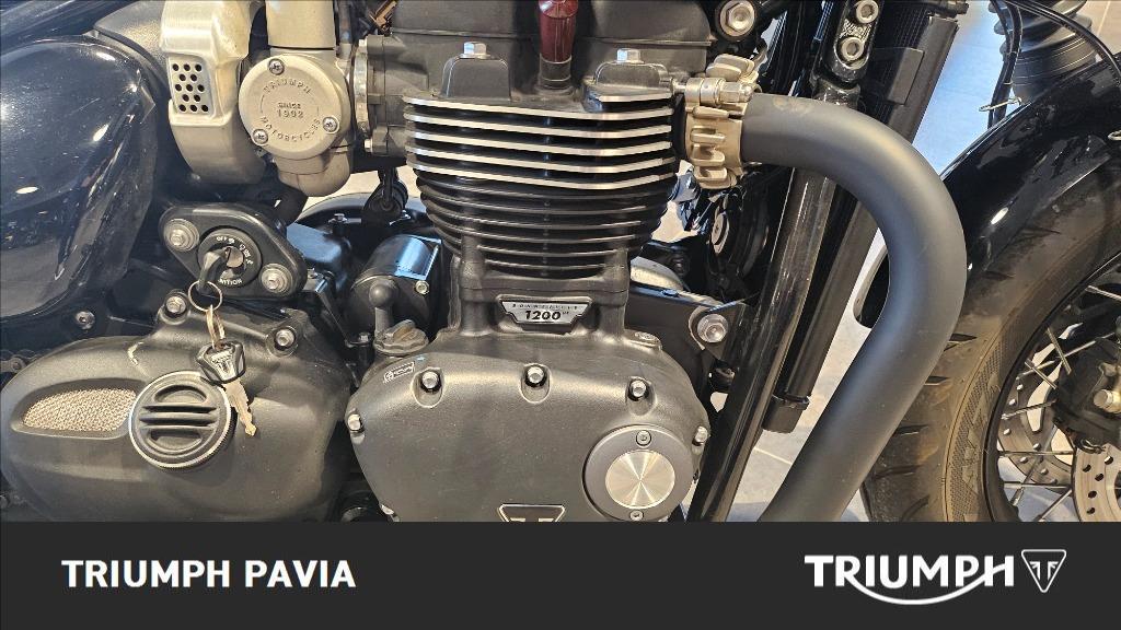 TRIUMPH Bonneville 1200 Bobber E5+