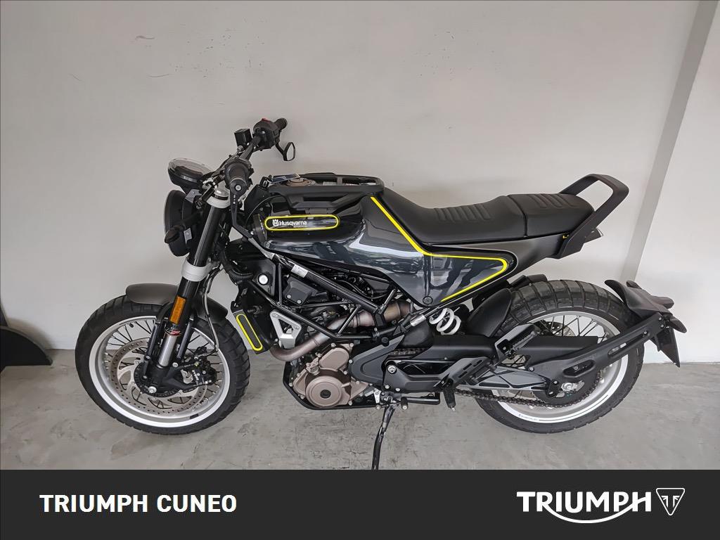 HUSQVARNA Svartpilen 401 4T