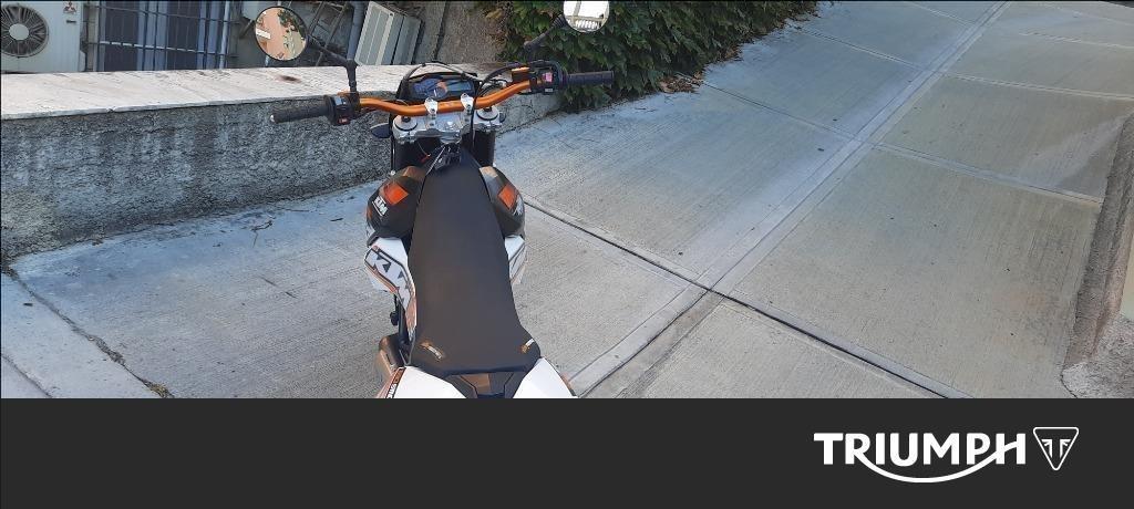 KTM 690 SMC 