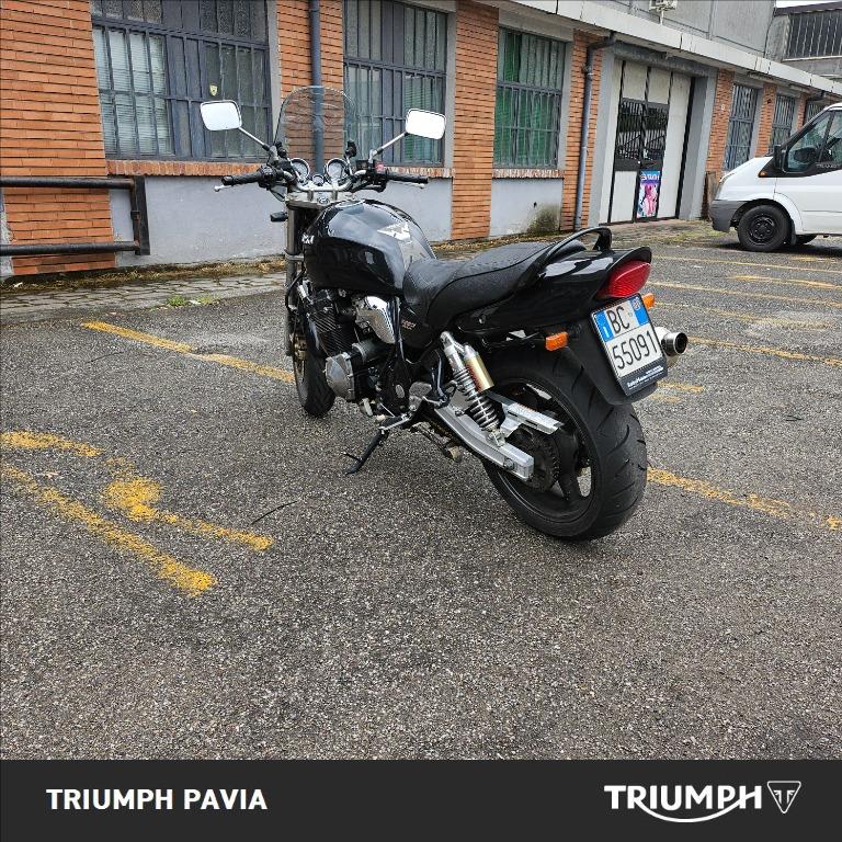 SUZUKI GSX 1200 