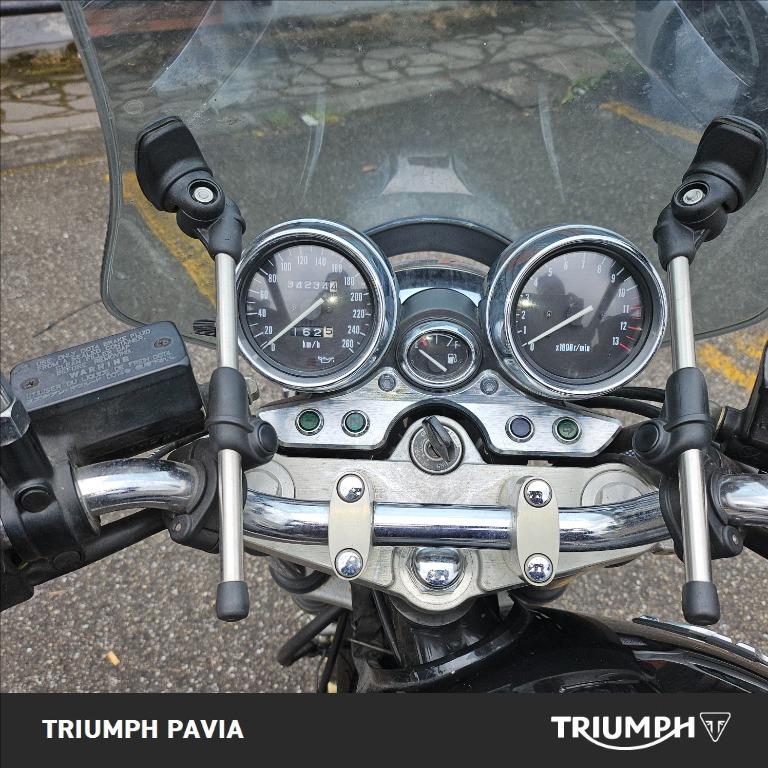 SUZUKI GSX 1200 