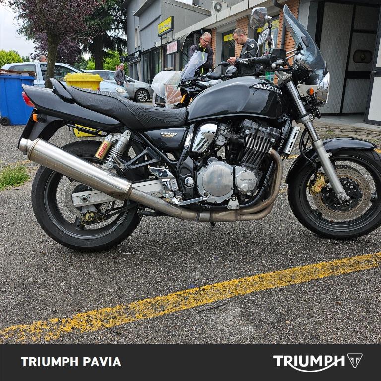 SUZUKI GSX 1200 