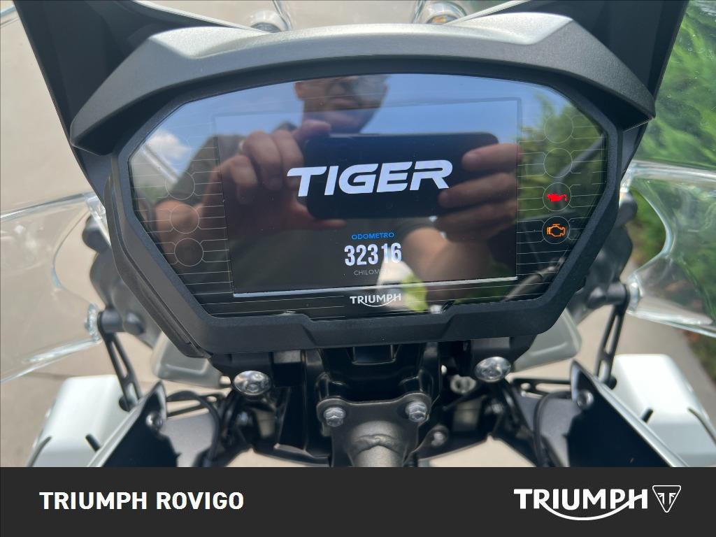 TRIUMPH Tiger 800 XRT Abs