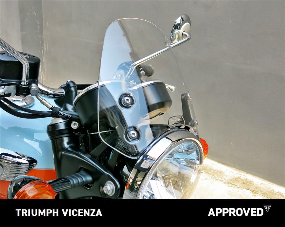 TRIUMPH Bonneville 900 T100 