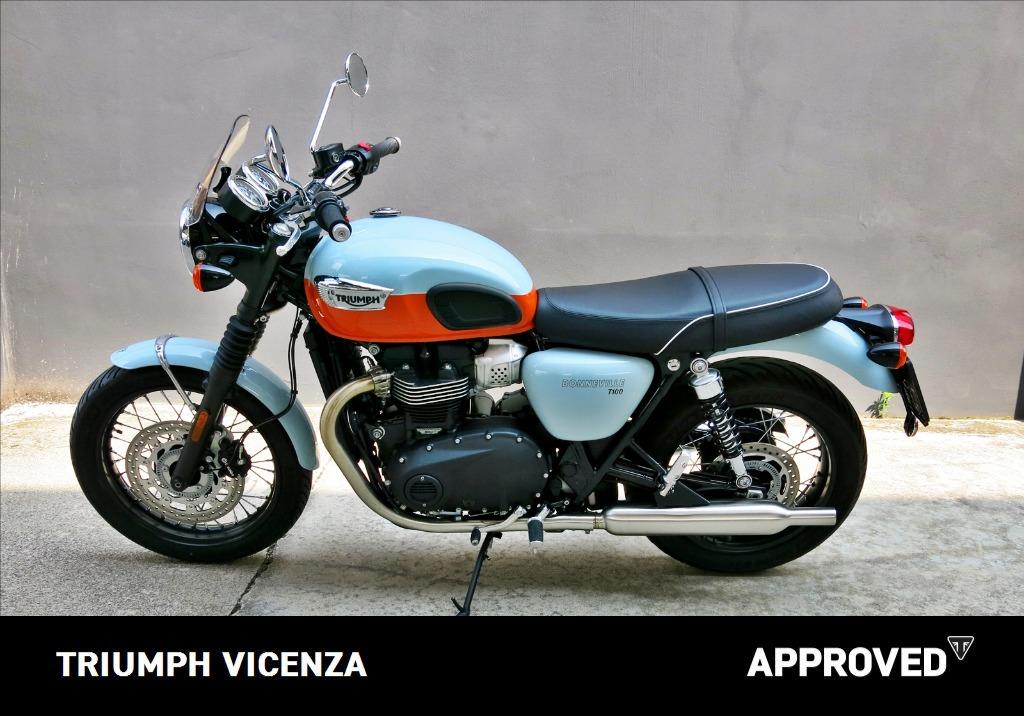 TRIUMPH Bonneville 900 T100 