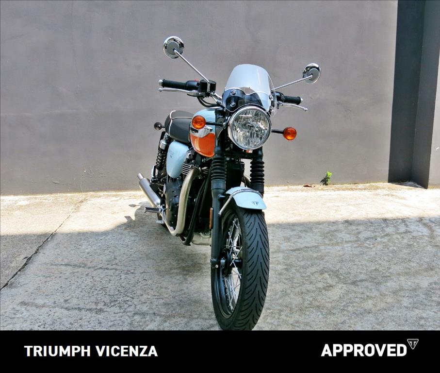 TRIUMPH Bonneville 900 T100 