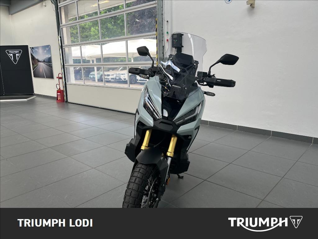 HONDA X-ADV 750 DCT Abs