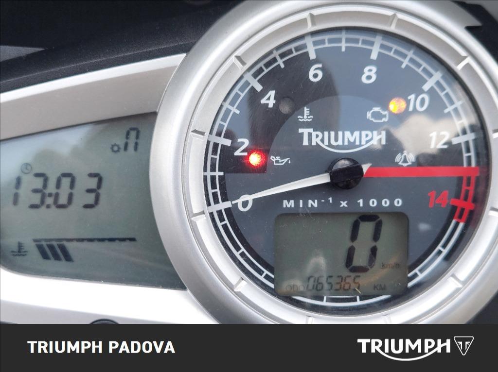 TRIUMPH Street Triple 675 