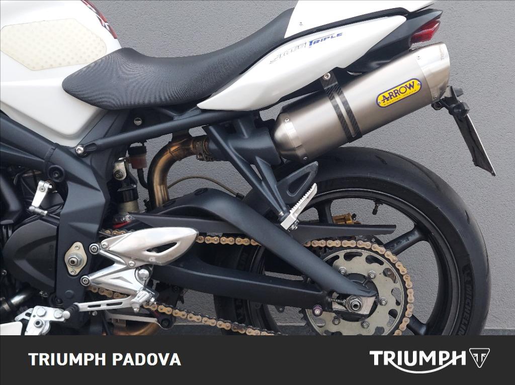 TRIUMPH Street Triple 675 