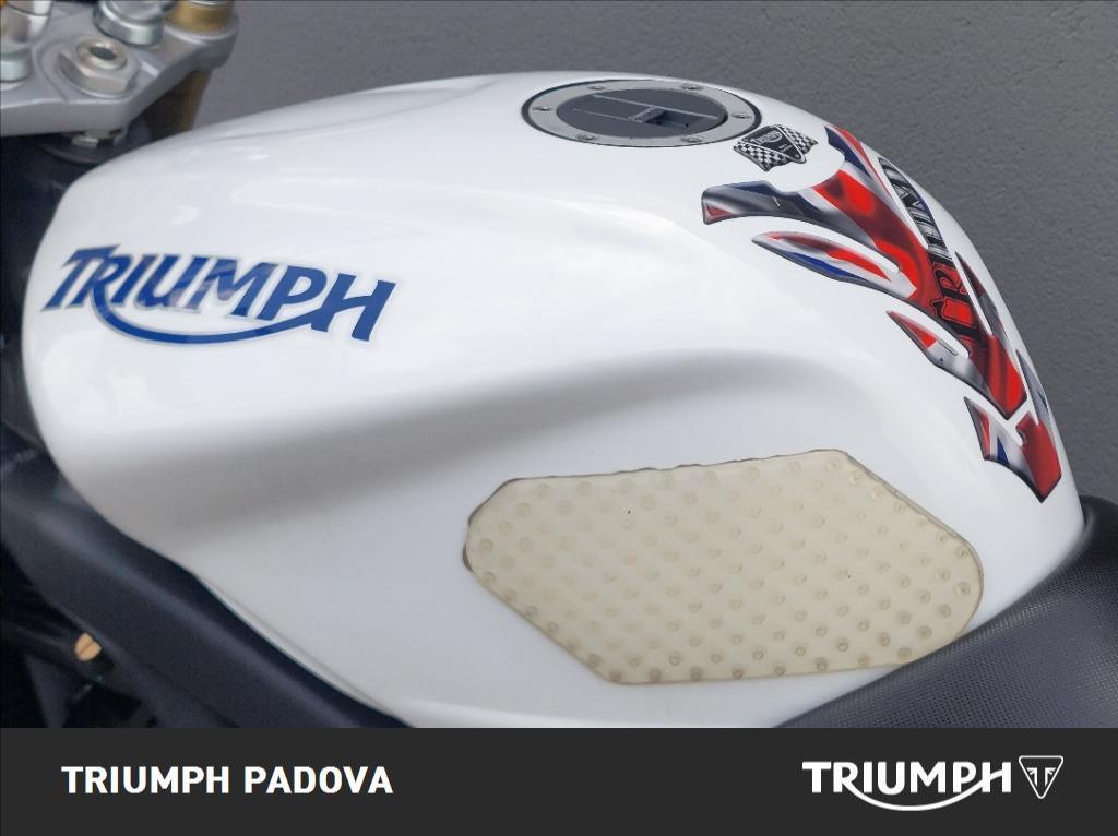 TRIUMPH Street Triple 675 