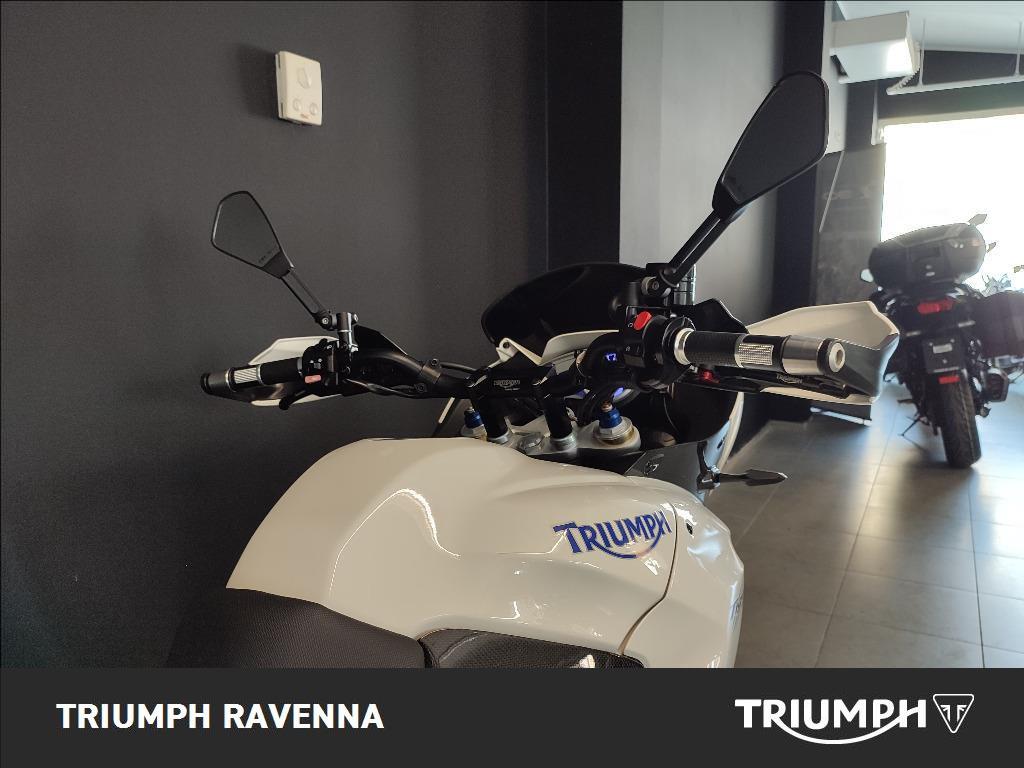 TRIUMPH Tiger 1050 