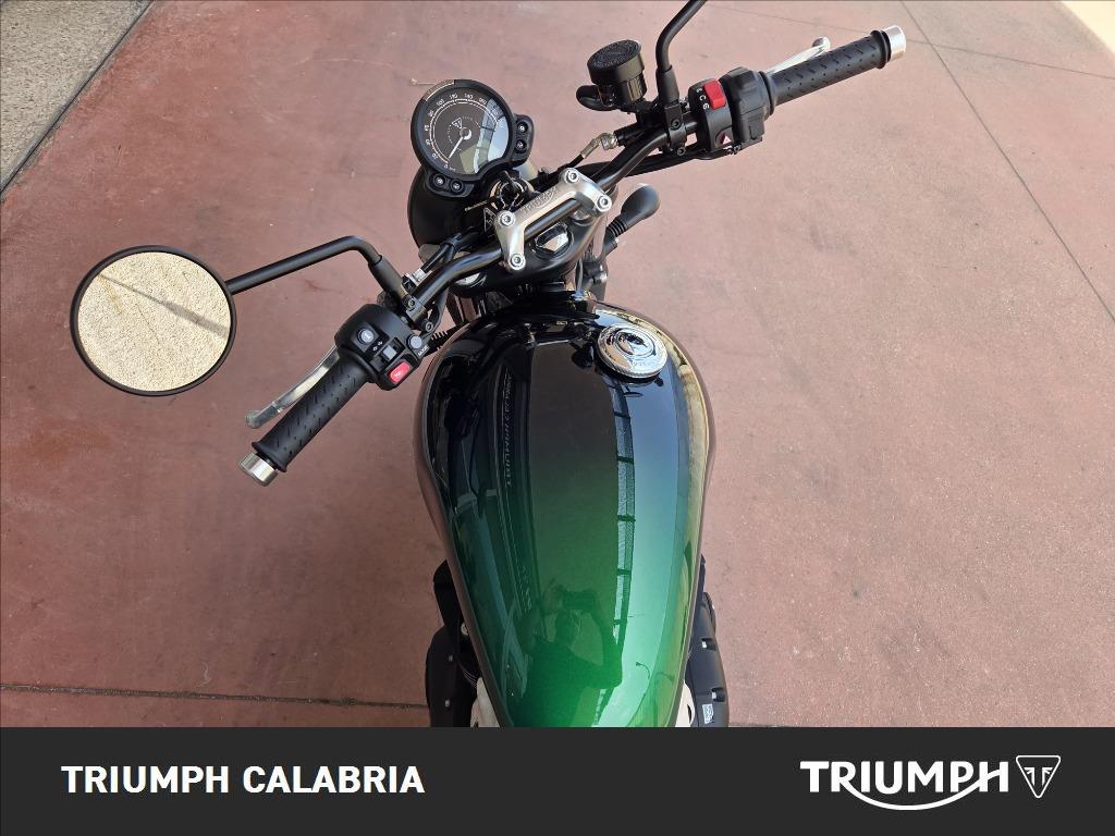 TRIUMPH Speed Twin 900 Stealth Edition Abs