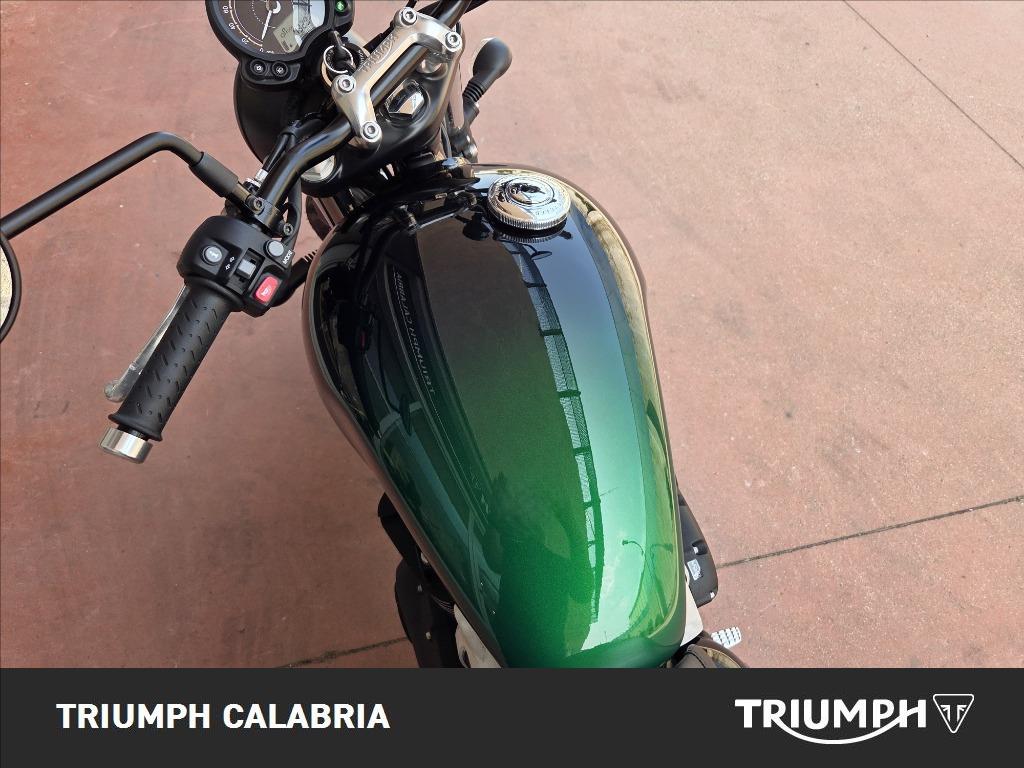 TRIUMPH Speed Twin 900 Stealth Edition Abs