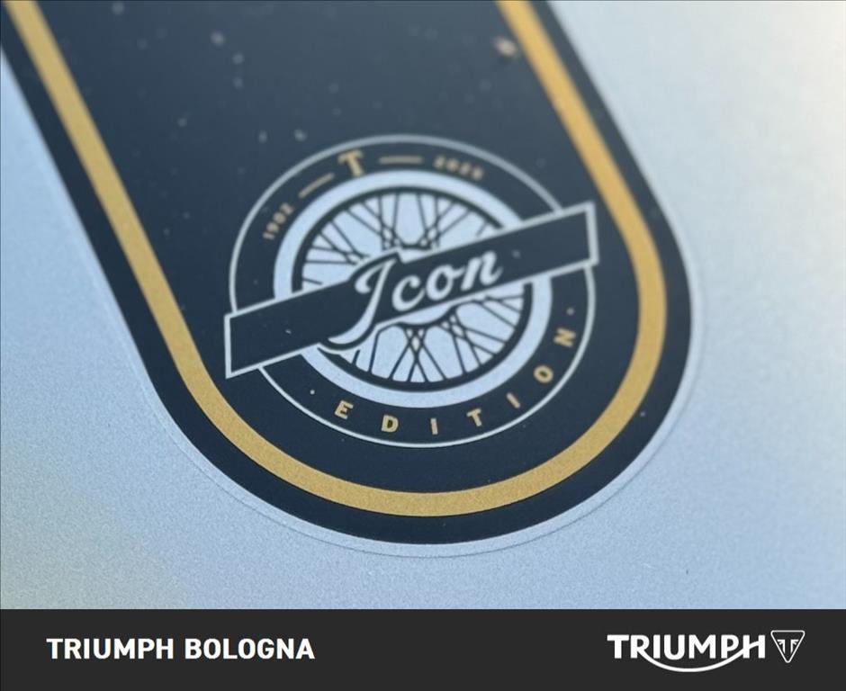 TRIUMPH Bonneville 1200 Bobber Icon Edition E5+