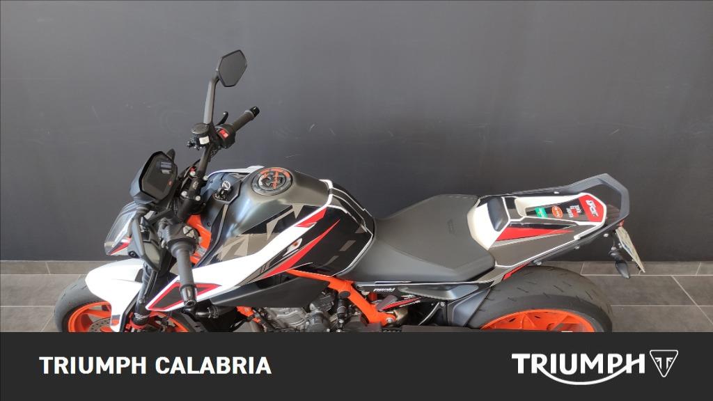 KTM 890 Duke R