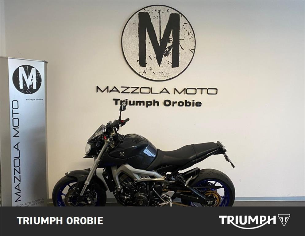 YAMAHA MT-09 850 