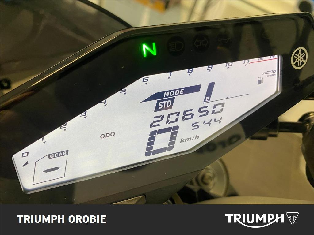 YAMAHA MT-09 850 