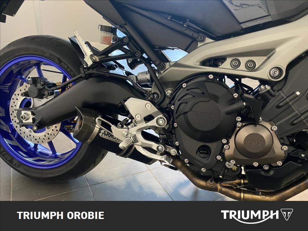 YAMAHA MT-09 850 
