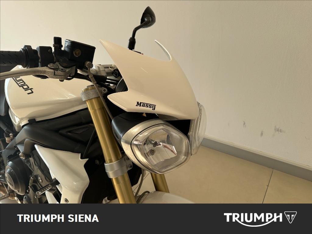 TRIUMPH Street Triple 675 