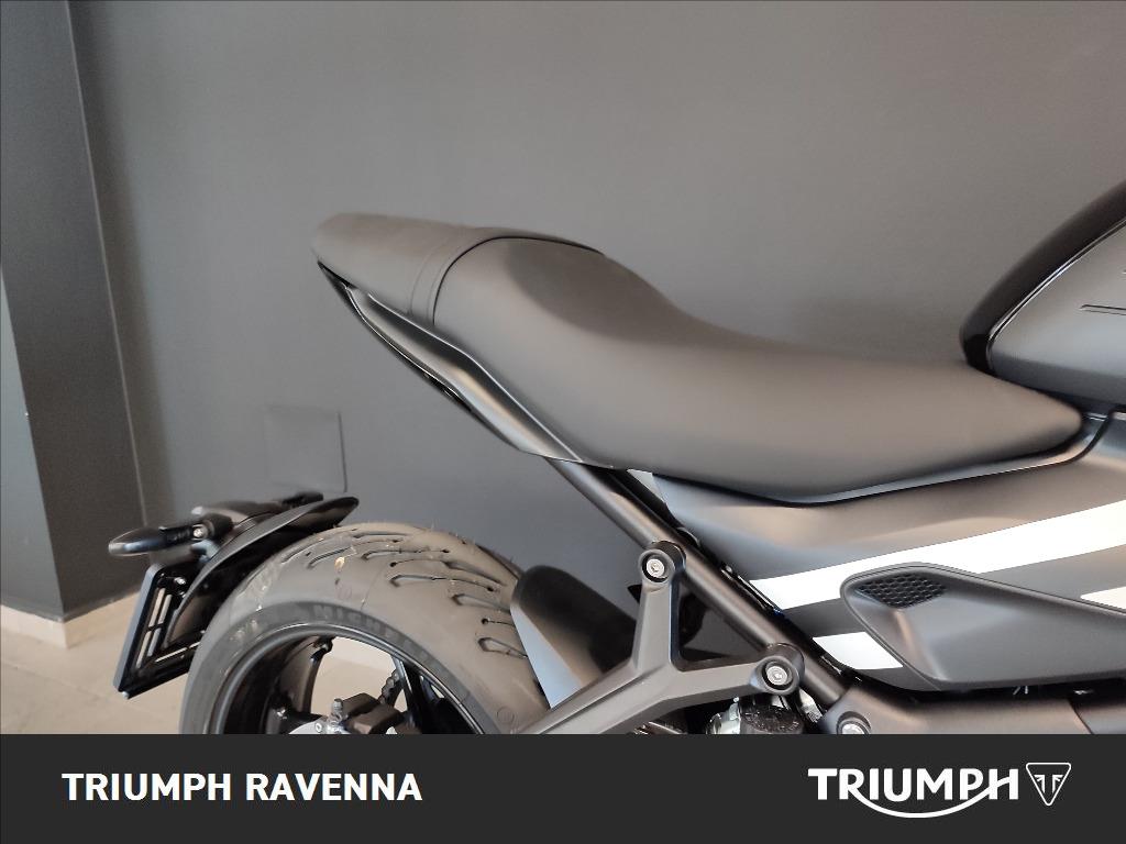 TRIUMPH Trident 660 Abs