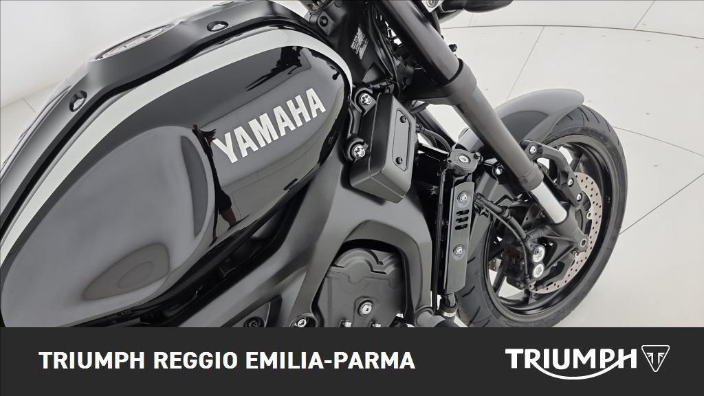 YAMAHA XSR 900 Abs