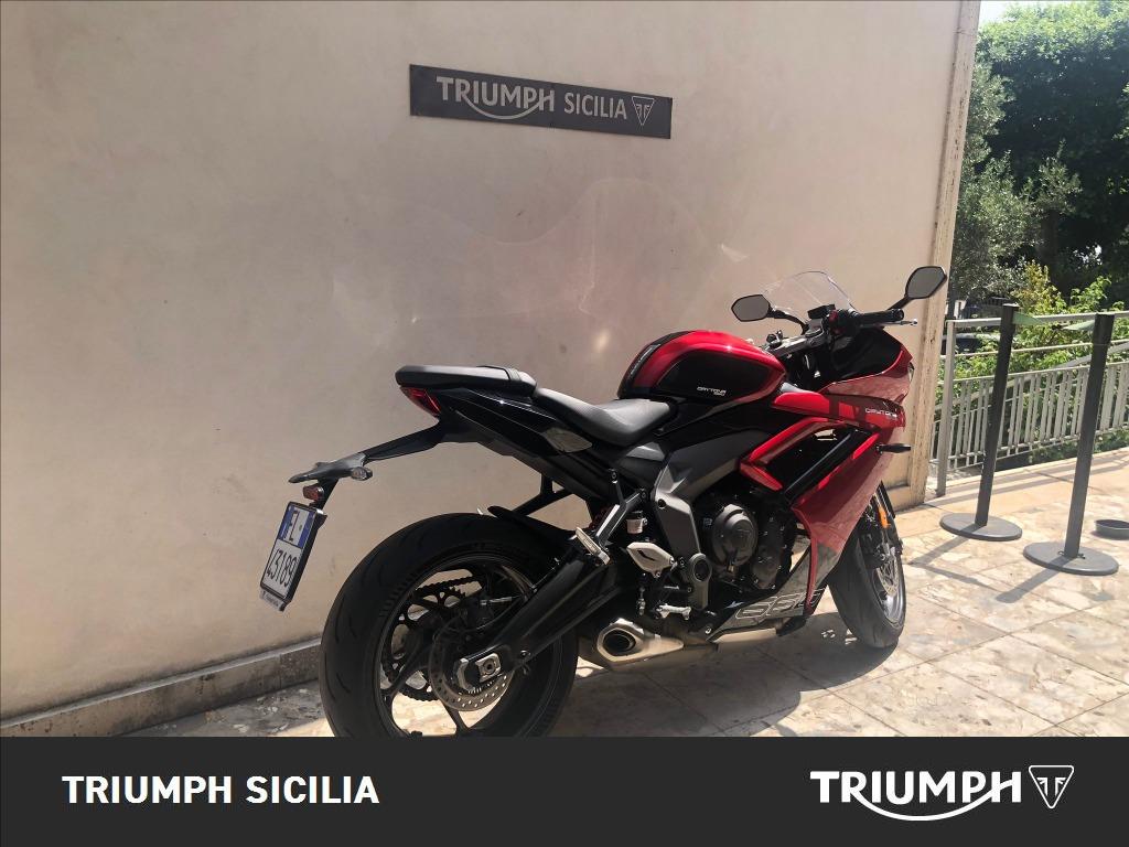 TRIUMPH Daytona 660 Abs
